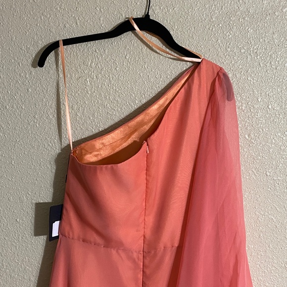 NWT Ieena for Mac Duggal Orange One Sleeve Ruffled Hem Gown 55924 Size 8 - Picture 12 of 16
